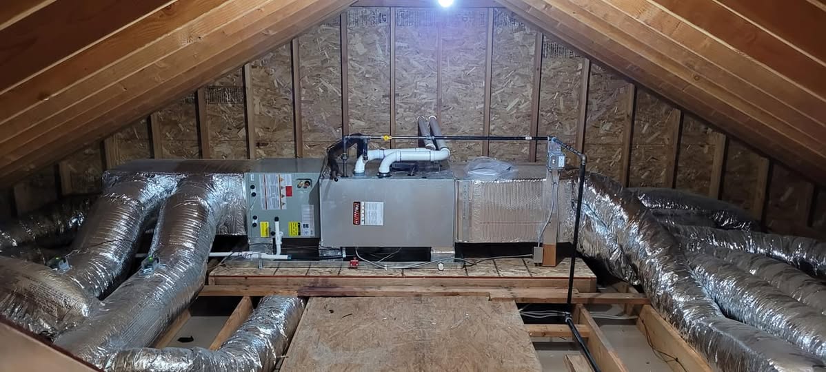 Attic HVAC air handler with insulated ducts